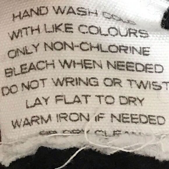 Women’s Duffy Wool & Cashmere Black Sweater - Picture 5 of 9